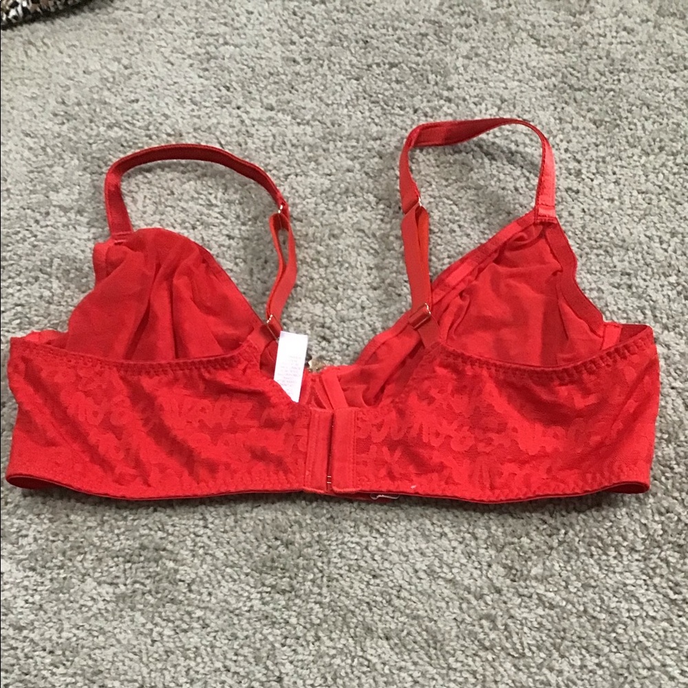 Tagged by Savage unlined bra